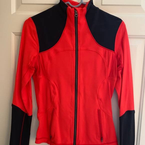 lululemon athletica Jackets & Blazers - Lululemon jacket